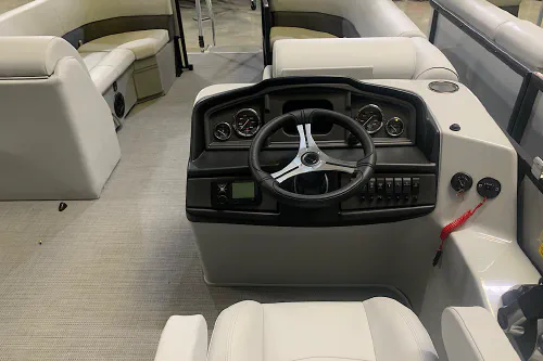 Bentley onboard amenities