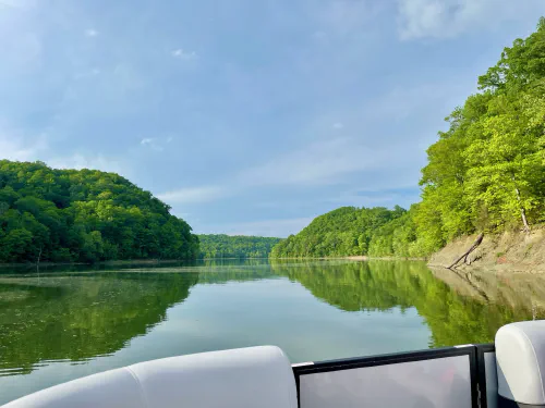 Lake Cumberland cliffs