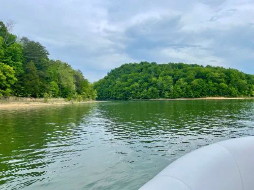 Lake Cumberland horizon