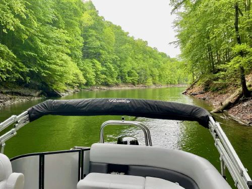 Lake Cumberland cliffside shore